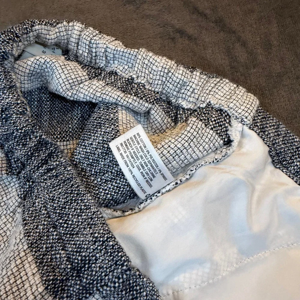 A‎ New Day Striped A Line Skirt Women's Size Large Blue White Textured